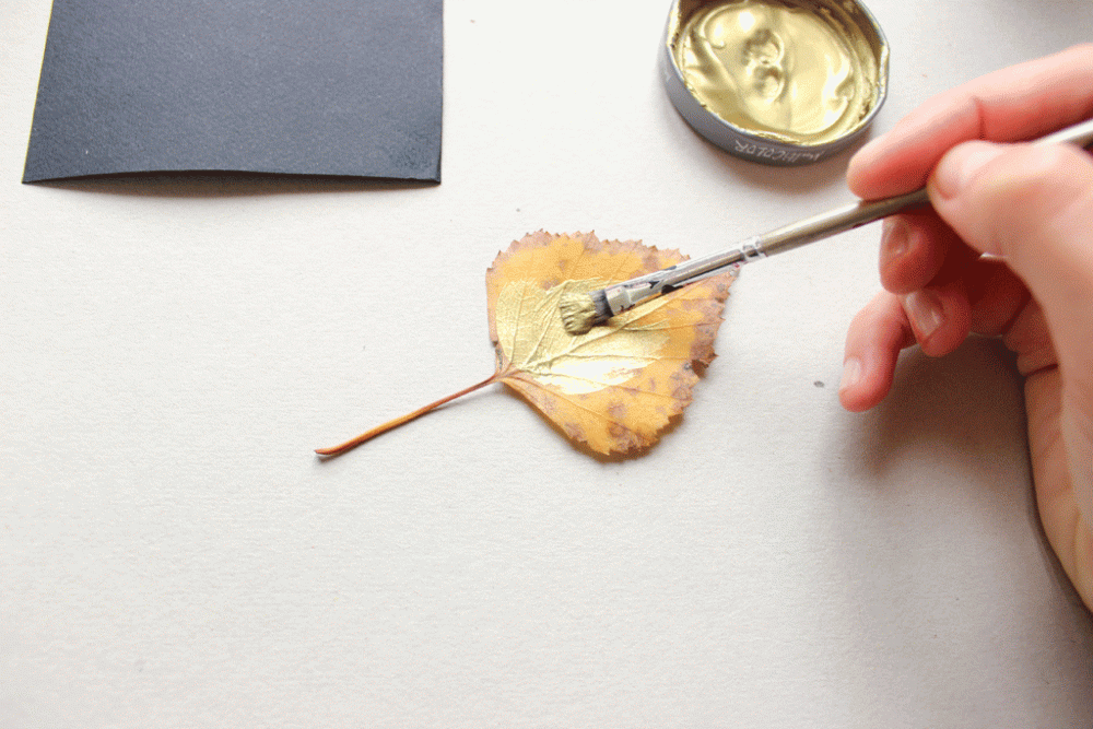 stampa con le foglie