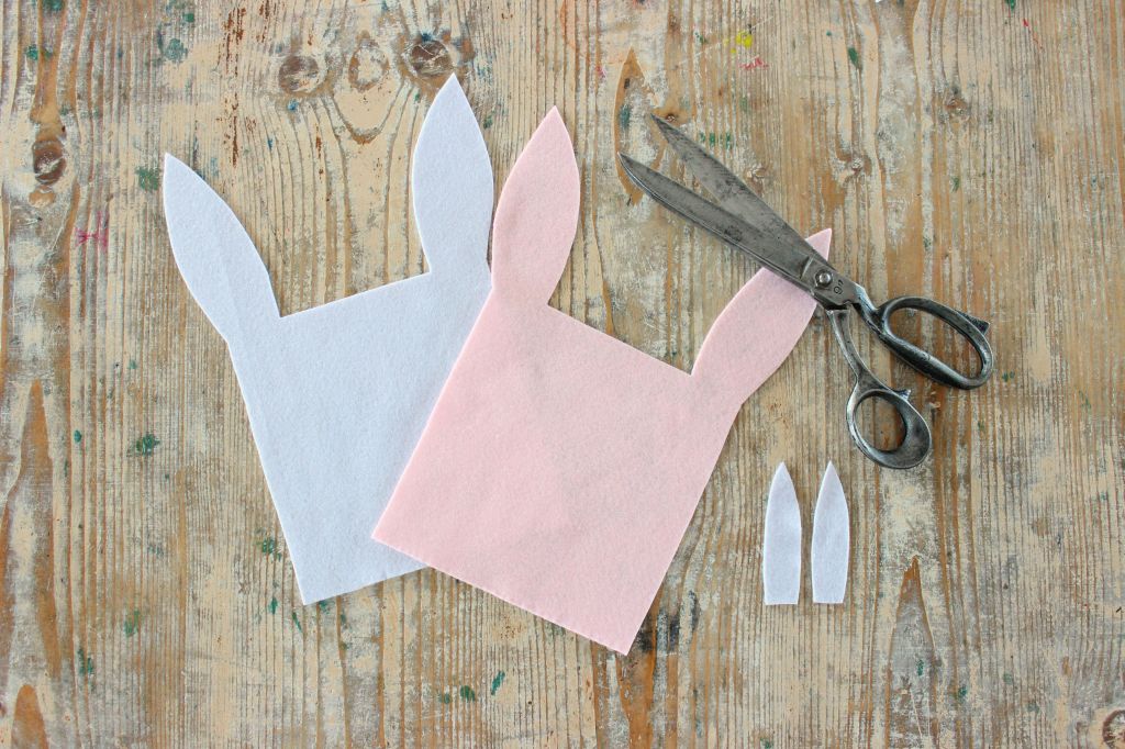 sacchetto a forma di coniglio in pannolnci idea regalo per pasqua