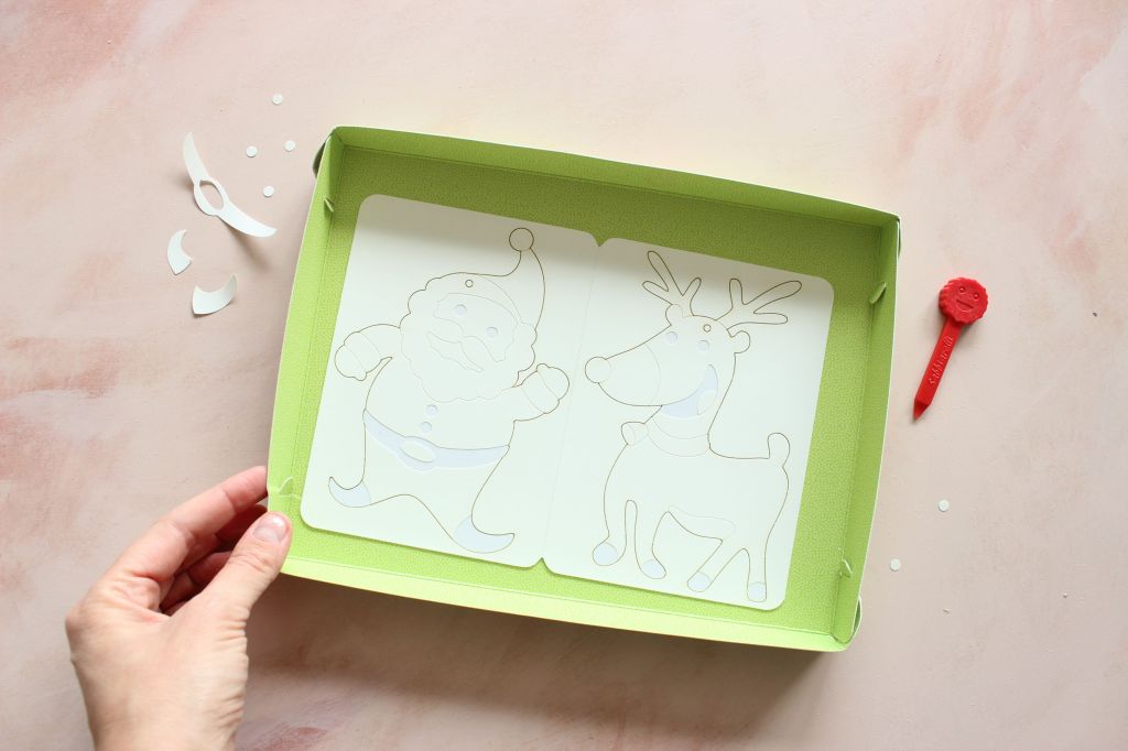 disegno natalizio per bambini con renna e babbo natale